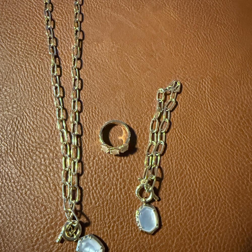 Kendra Scott Gold Necklace with White Pendant